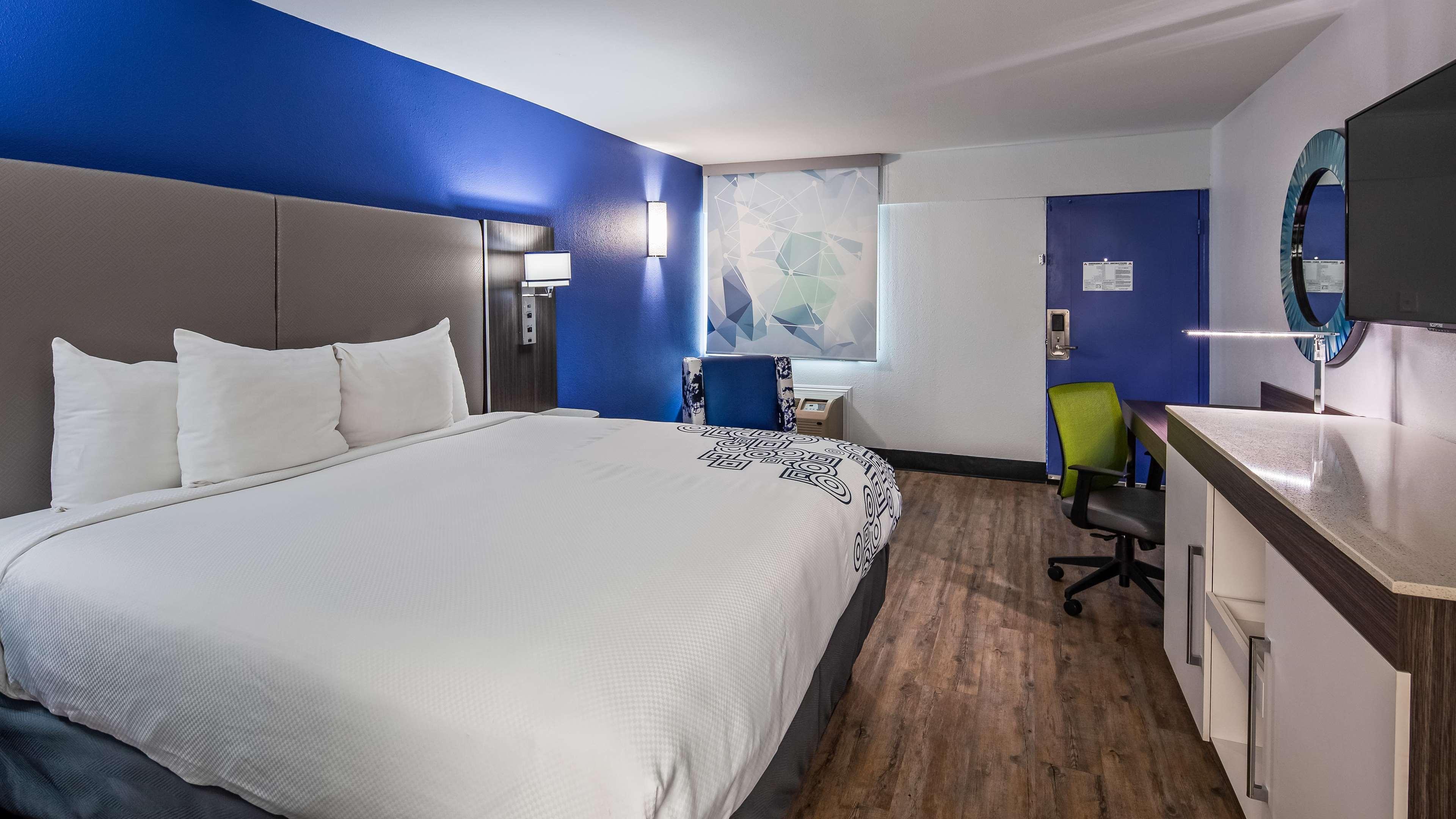 Surestay Plus Hotel By Best Western Sacramento Cal Expo Екстериор снимка