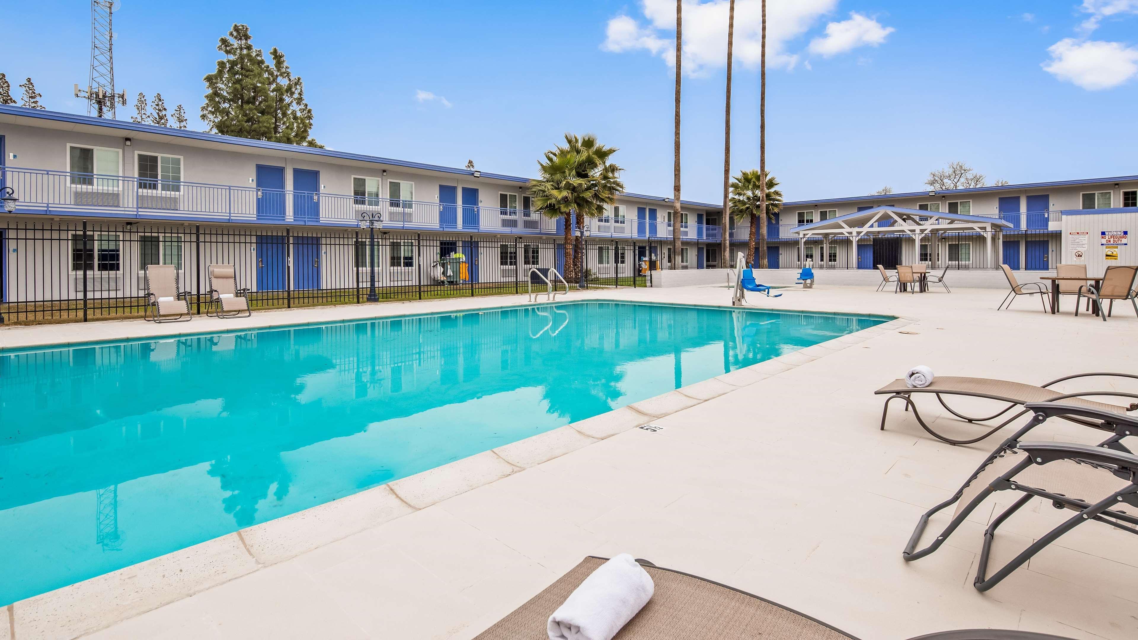 Surestay Plus Hotel By Best Western Sacramento Cal Expo Екстериор снимка
