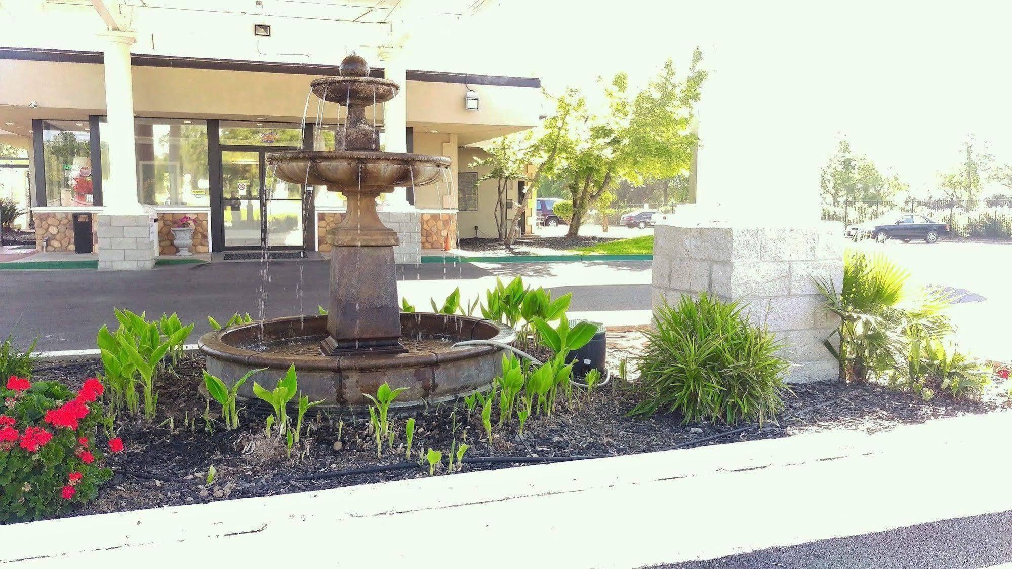 Surestay Plus Hotel By Best Western Sacramento Cal Expo Екстериор снимка